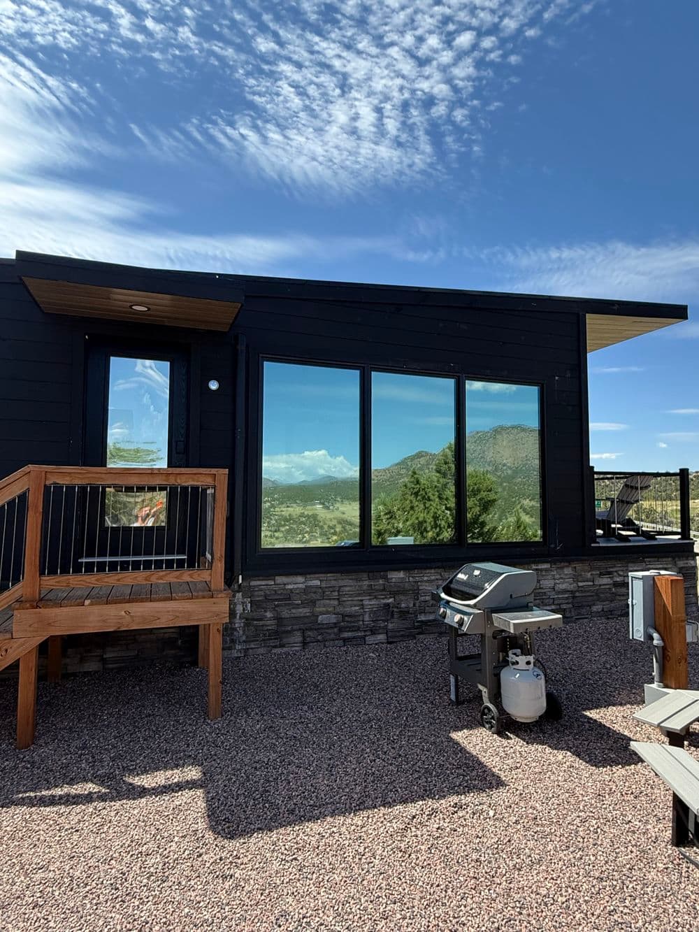 Gallery photos for Enhancing Comfort and Privacy with Residential Window Tinting: Image #8