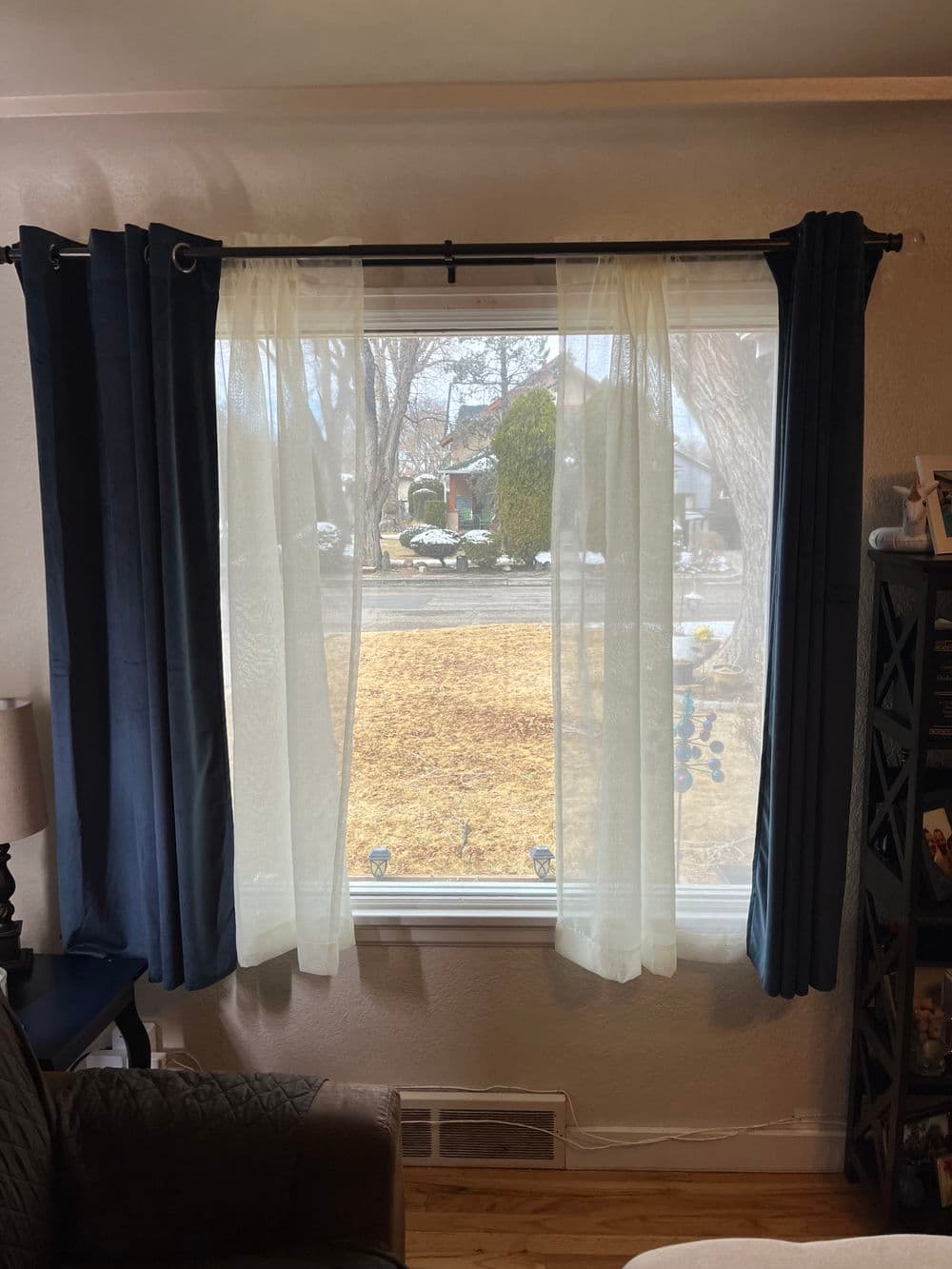 Gallery photos for Enhancing Comfort and Privacy with Residential Window Tinting: Image #1